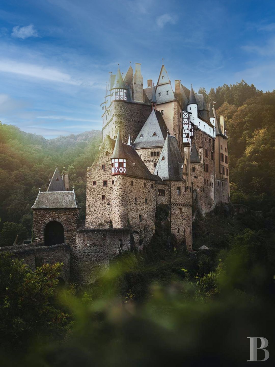 En Rhénanie-Palatinat, dans la région de l’Eifel, un ancien moulin du 15e siècle en pleine nature rénové dans un esprit contemporain - photo  n°23